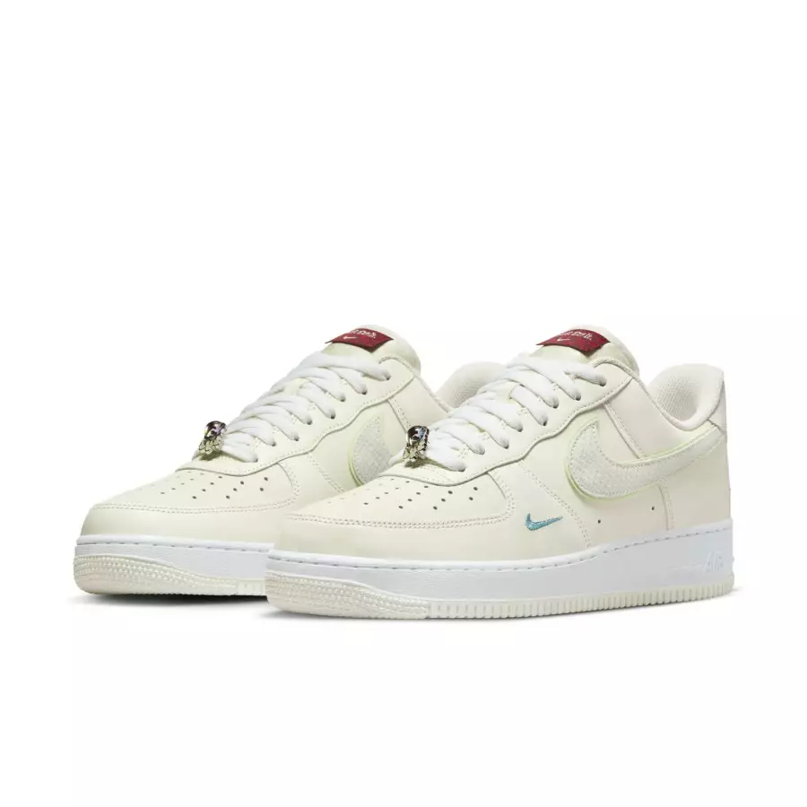 Nike-Air-Force-1-Low-Year-Of-The-Dragon-FZ5052-131-4