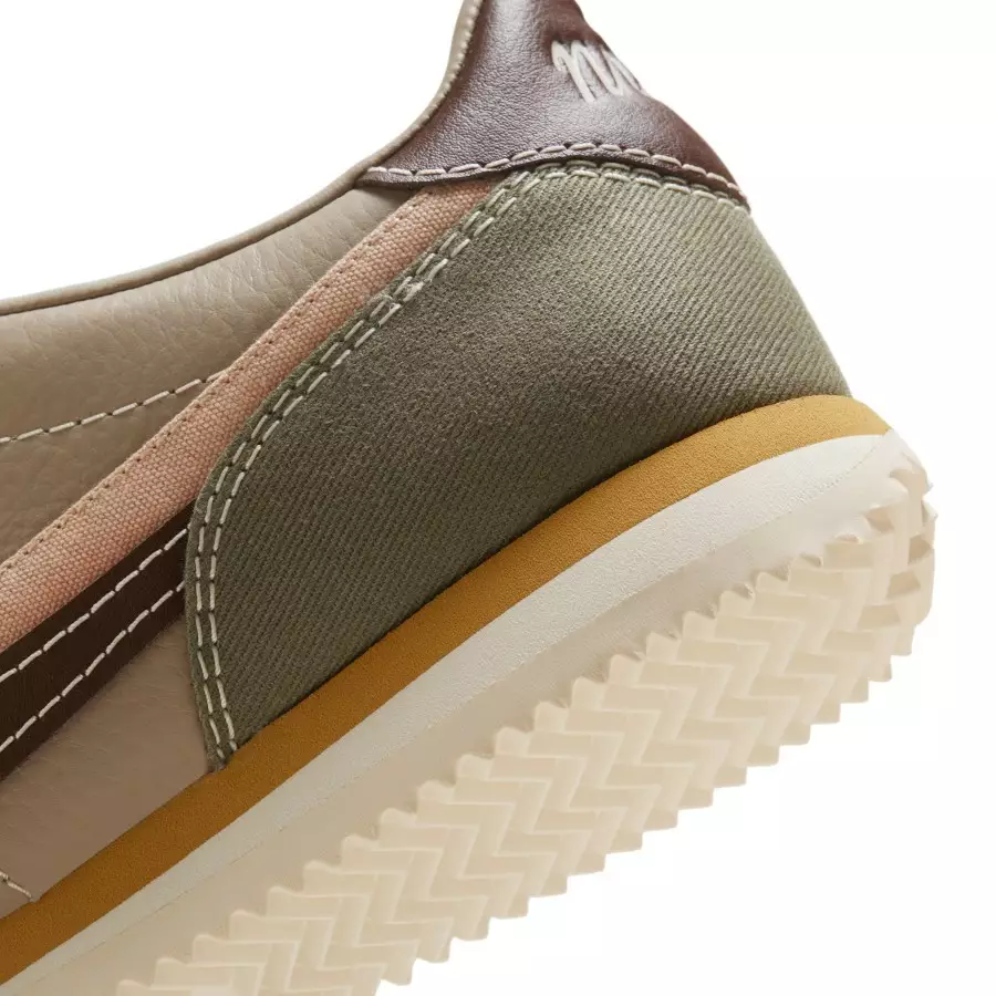 Nike-Cortez-Voodoo-FZ5040-221-7