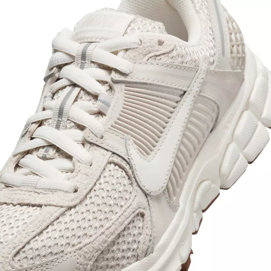 Nike-Zoom-Vomero-5-Light-Orewood-FZ3780-101-6