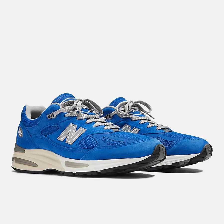 New-Balance-991v2-Dazzling-Blue-U991BL2-3