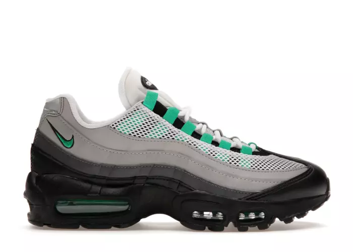 Nike 95 black womens shop