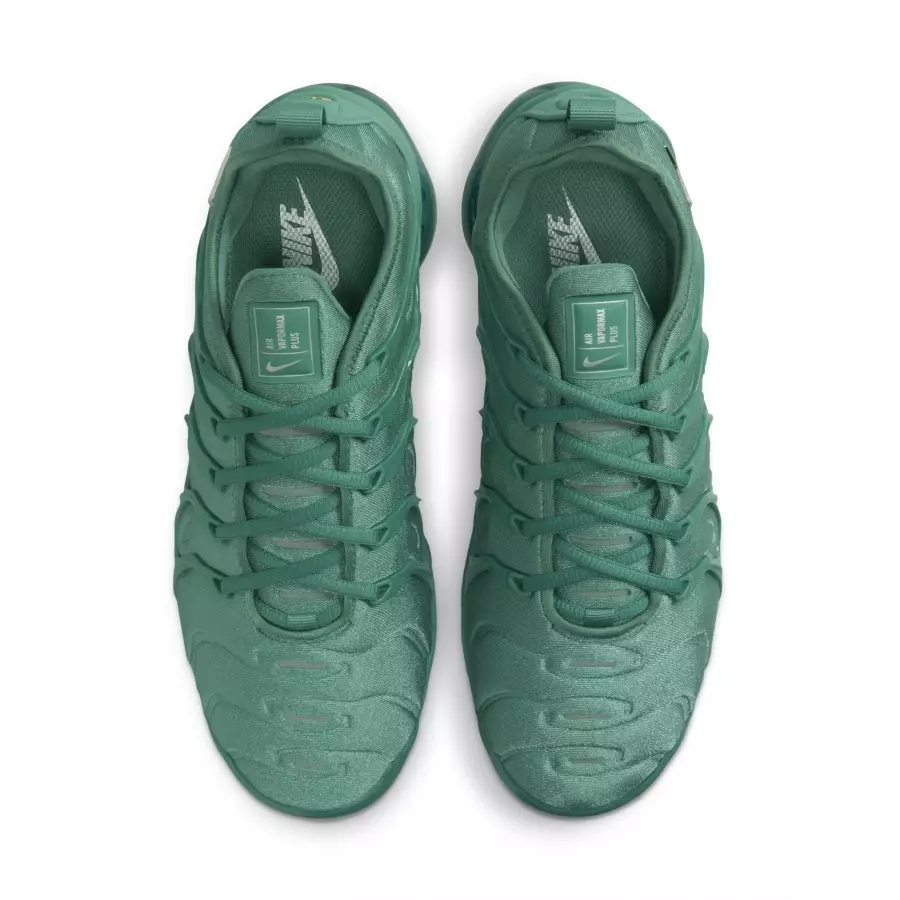 Nike-Air-VaporMax-Plus-Emerald-Green-HF5048-361-3