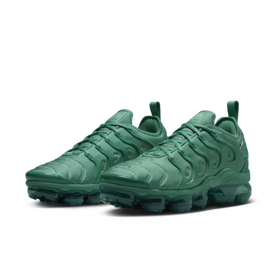 Nike-Air-VaporMax-Plus-Emerald-Green-HF5048-361-4