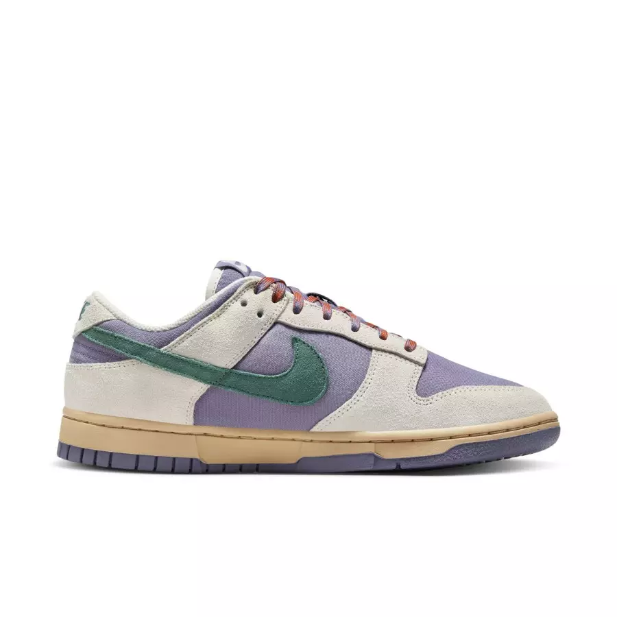 Nike-Dunk-Low-Joker-HF5030-030-2