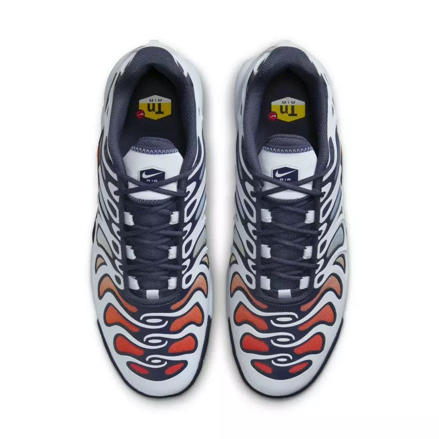 Nike-Air-Max-Plus-Drift-Football-Grey-Aquarius-Blue-FD4290-004-3