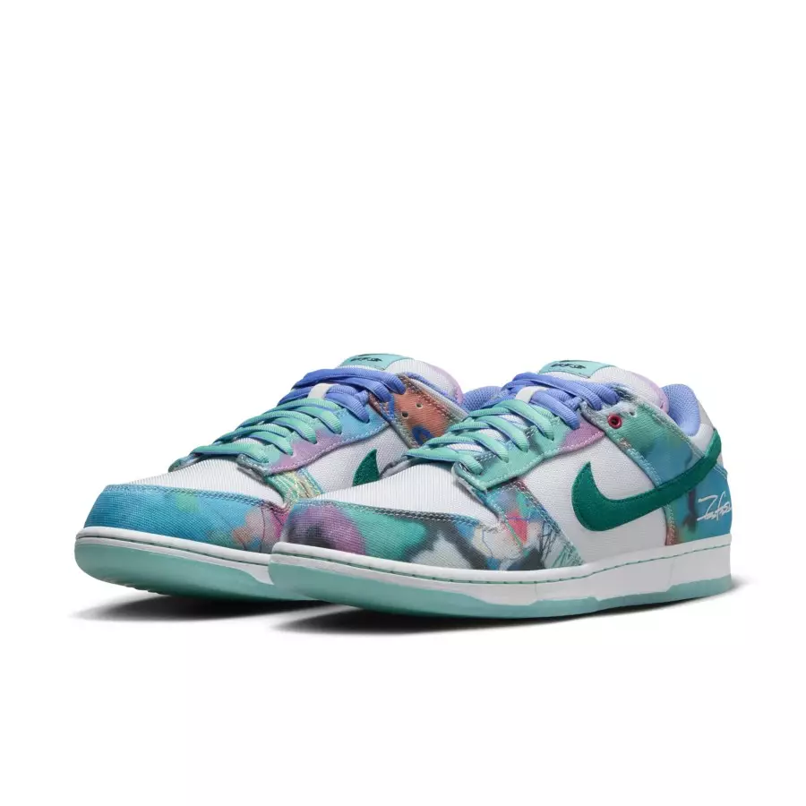 Futura-Laboratories-x-Nike-SB-Dunk-Low-HF6061-400-4