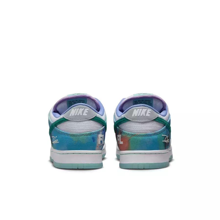 Futura-Laboratories-x-Nike-SB-Dunk-Low-HF6061-400-5