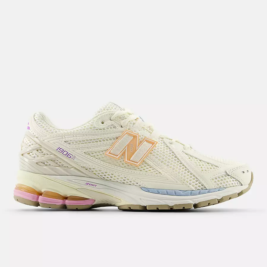 New-Balance-1906R-Pink-Sugar-M1906RBP-0
