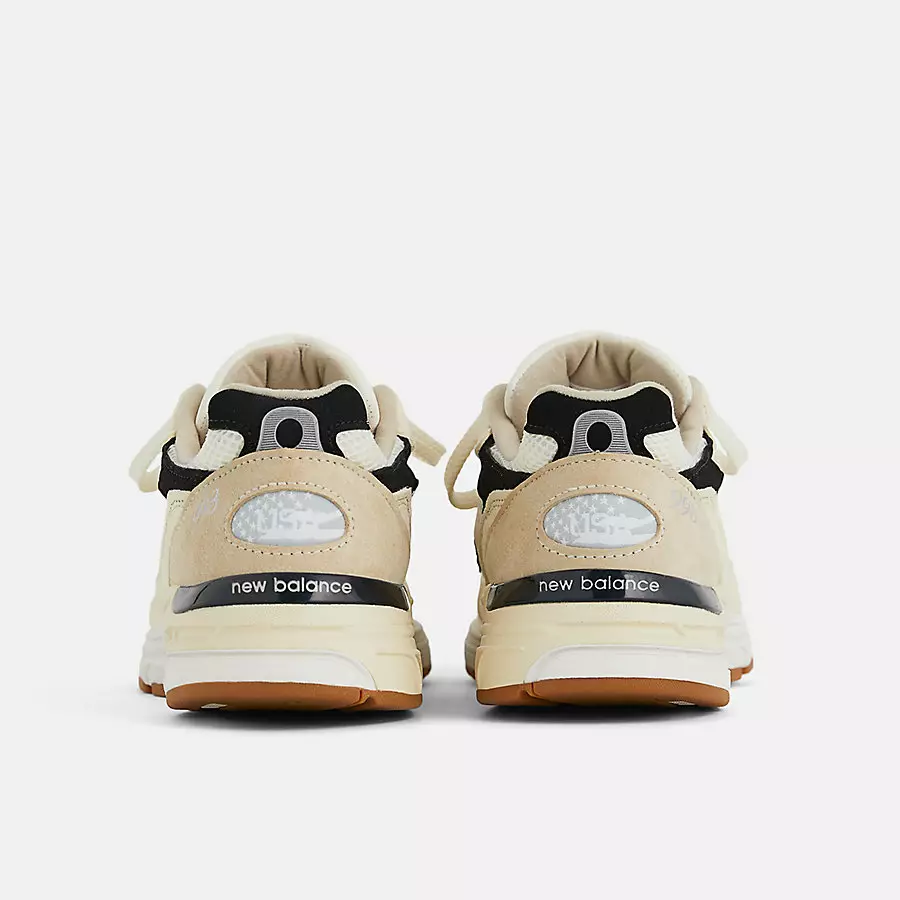 New-Balance-993-Sea-Salt-Black-U993WS-2