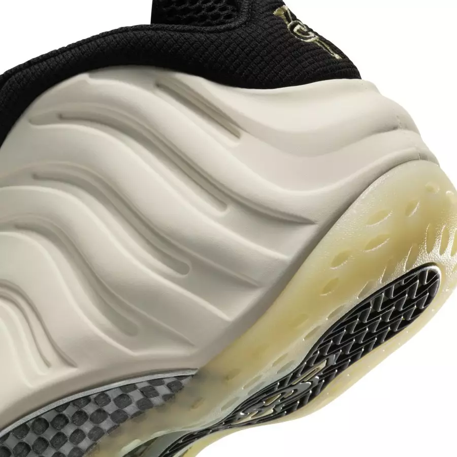 Nike-Air-Foamposite-One-Light-Orewood-Brown-FD5855-002-7