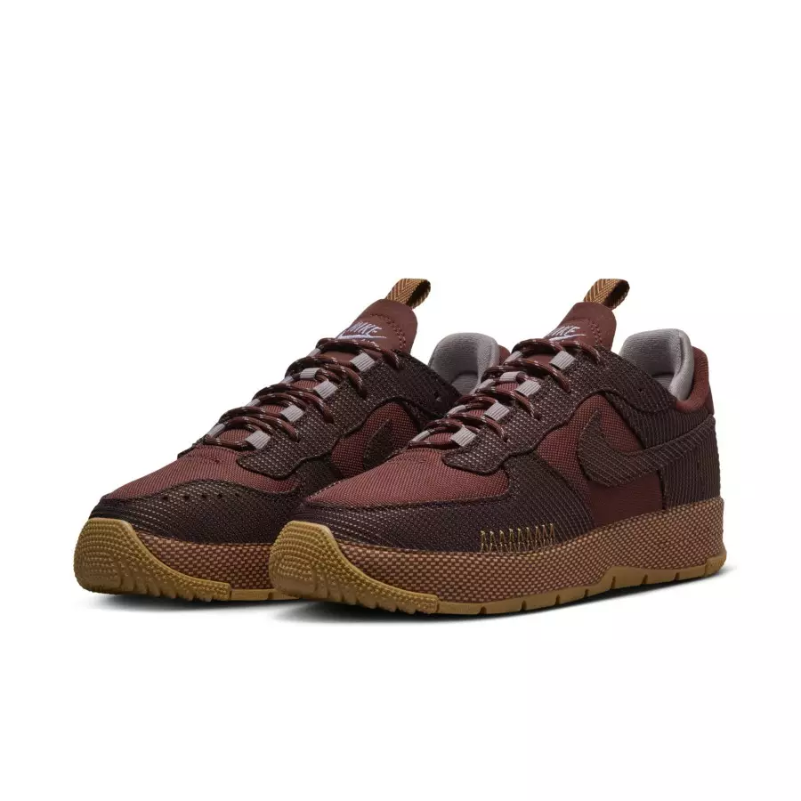 Nike-Air-Force-1-Wild-Dark-Pony-FB2348-202-4