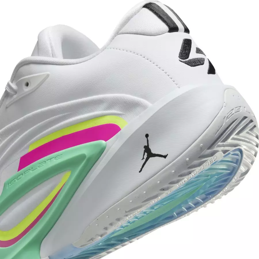 Jordan-Luka-3-Photo-Finish-HQ5054-107-7