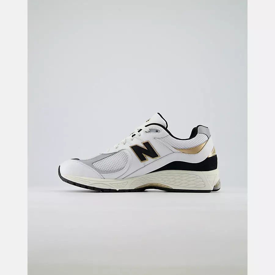 New-Balance-2002R-White-Black-Gold-M2002RPN-1