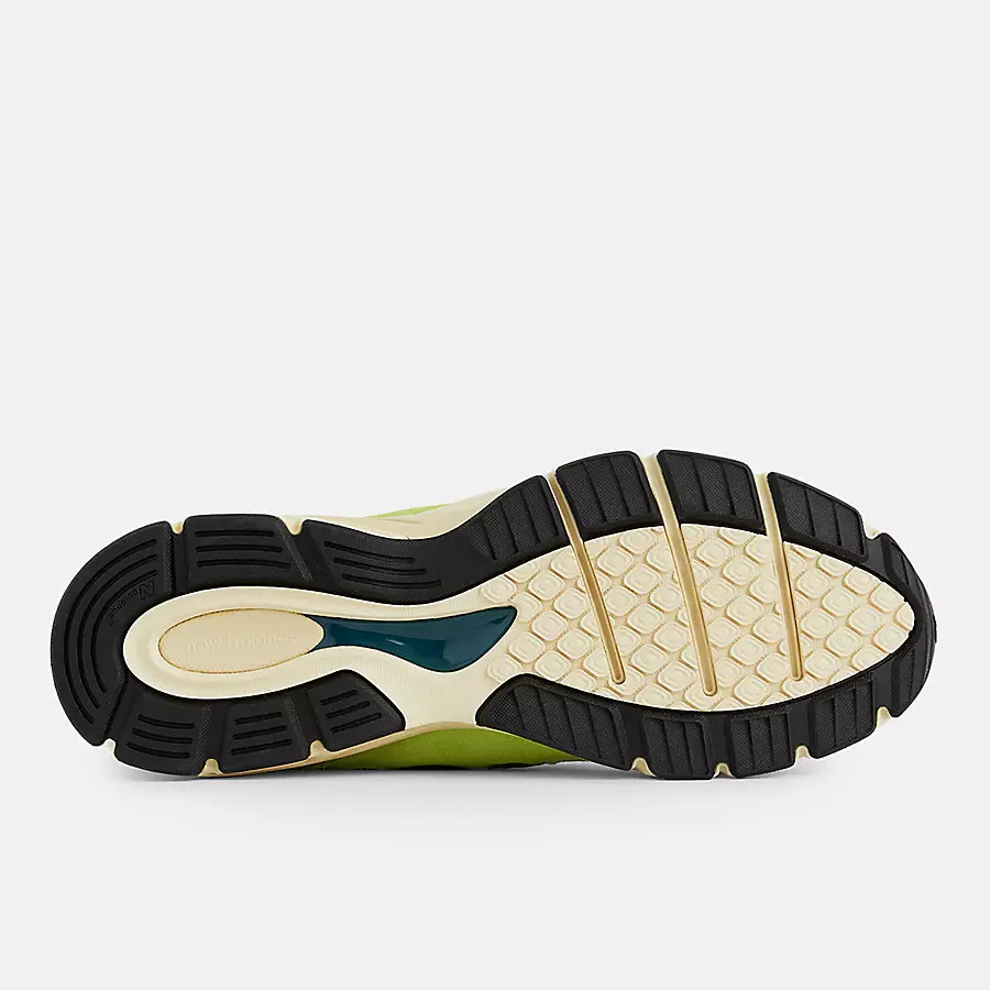New-Balance-990v4-Hi-Lite-U990NB4-4