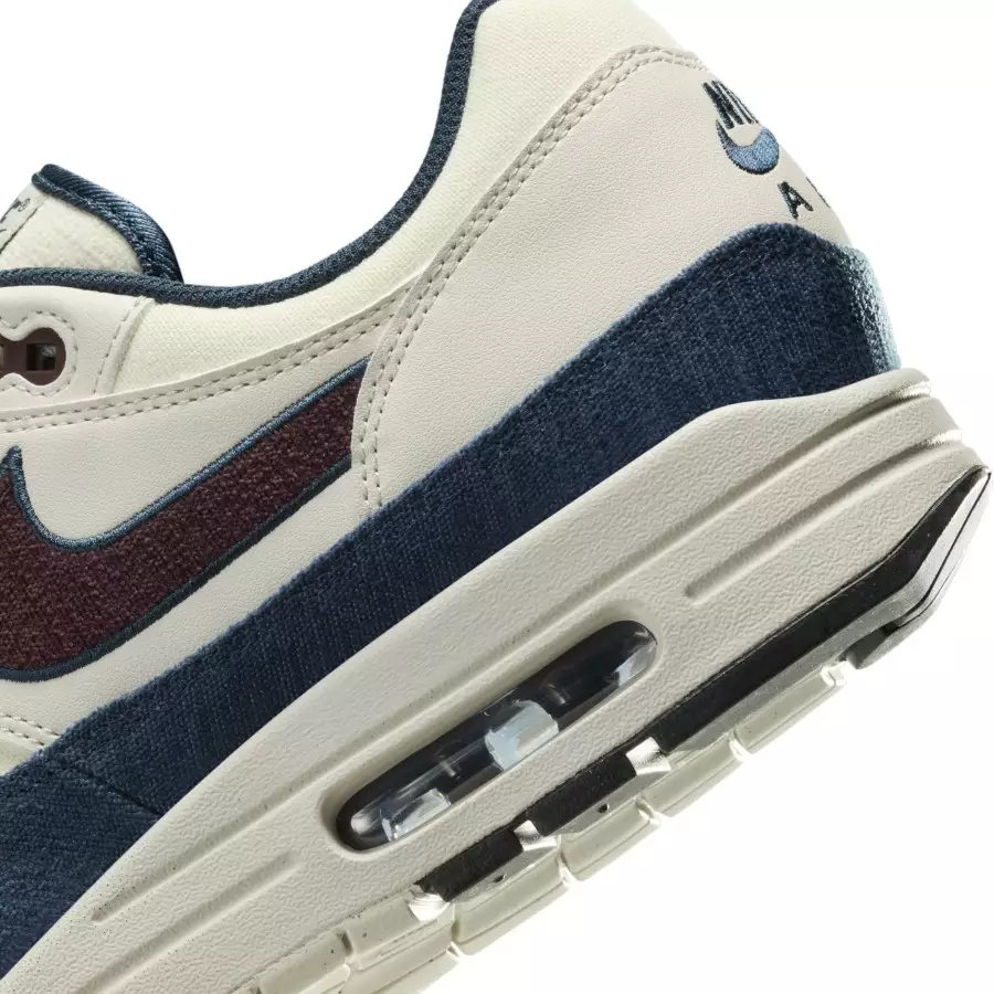 Nike-Air-Max-1-Notebook-Scribbles-FN6952-103-7