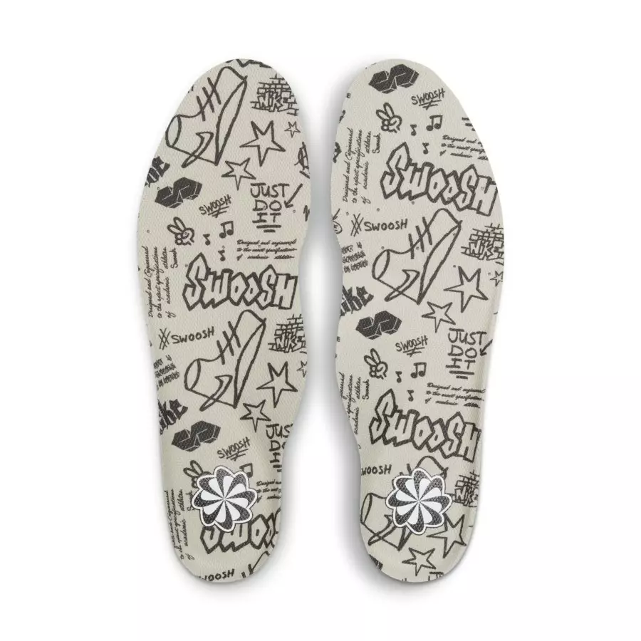 Nike-Air-Max-1-Notebook-Scribbles-FN6952-103-8