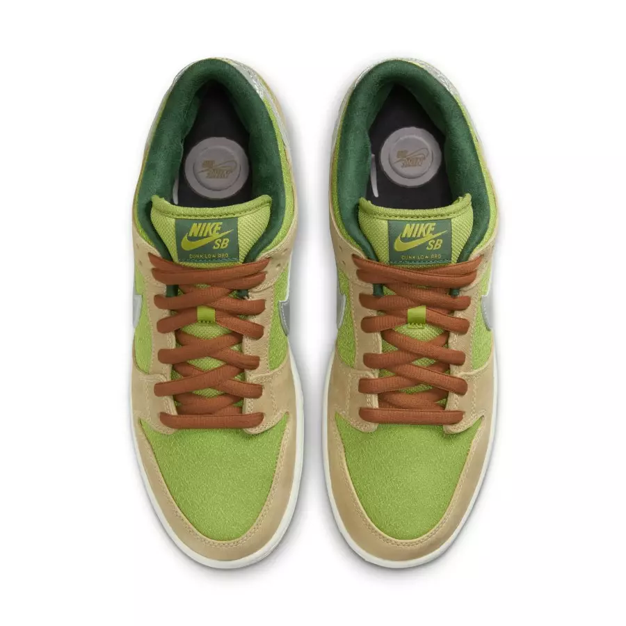 Nike-SB-Dunk-Low-Escargot-FQ7585-200-3