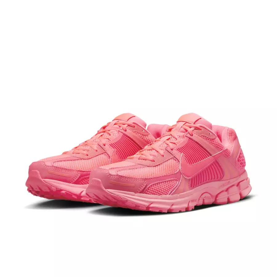 Nike-Zoom-Vomero-5-Hot-Punch-HF5493-600-4
