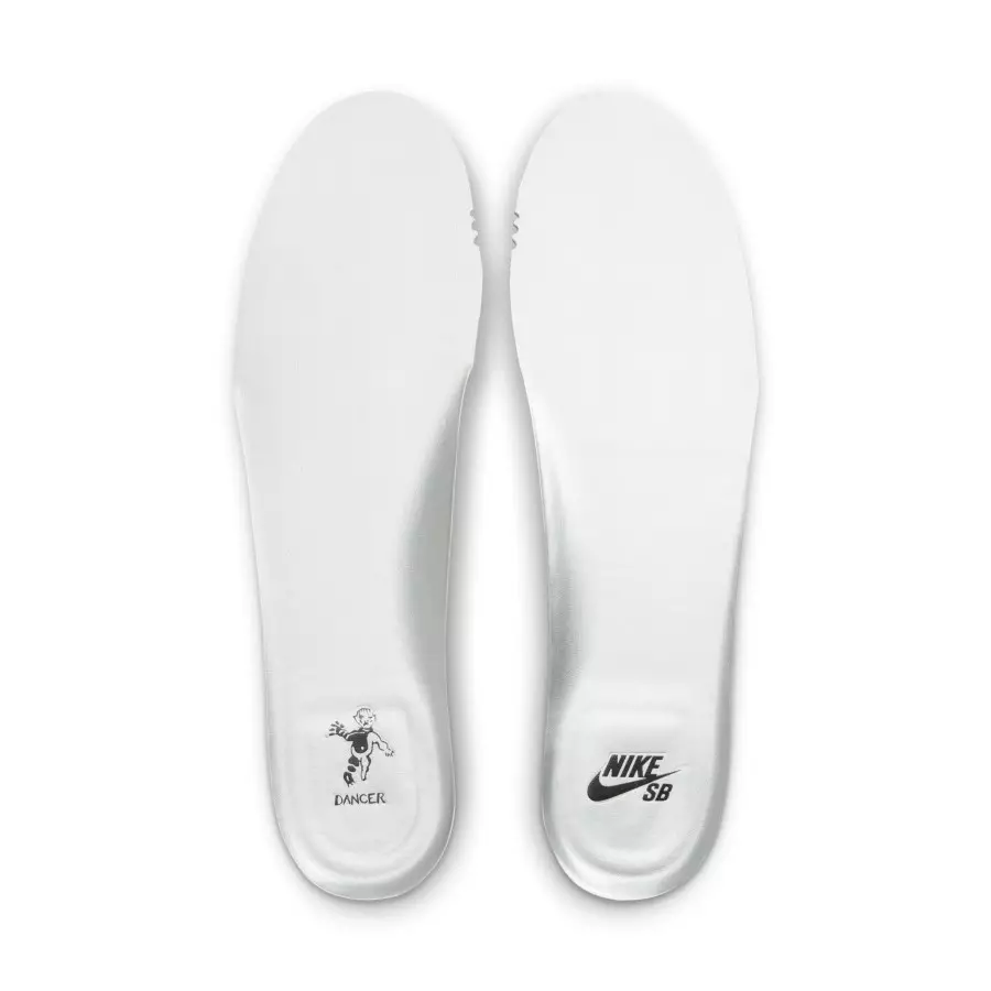Dancer-Skateboards-x-Nike-SB-Blazer-HJ6703-001-9