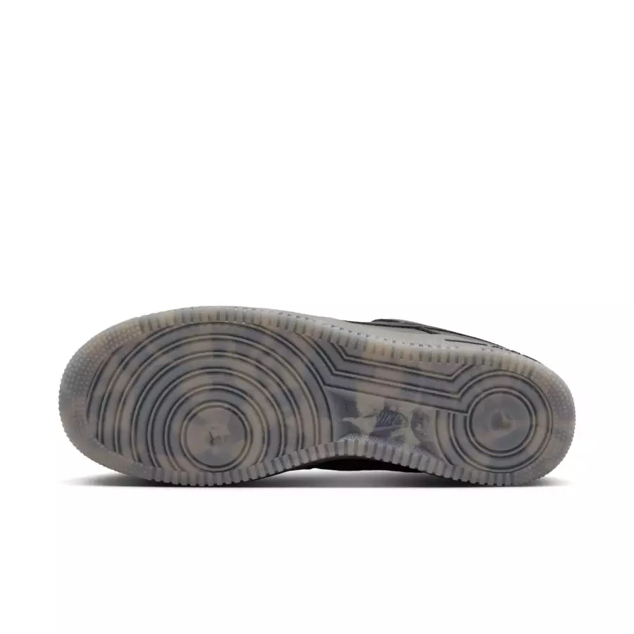 Nike-Air-Force-1-Low-Paris-FZ4167-200-1