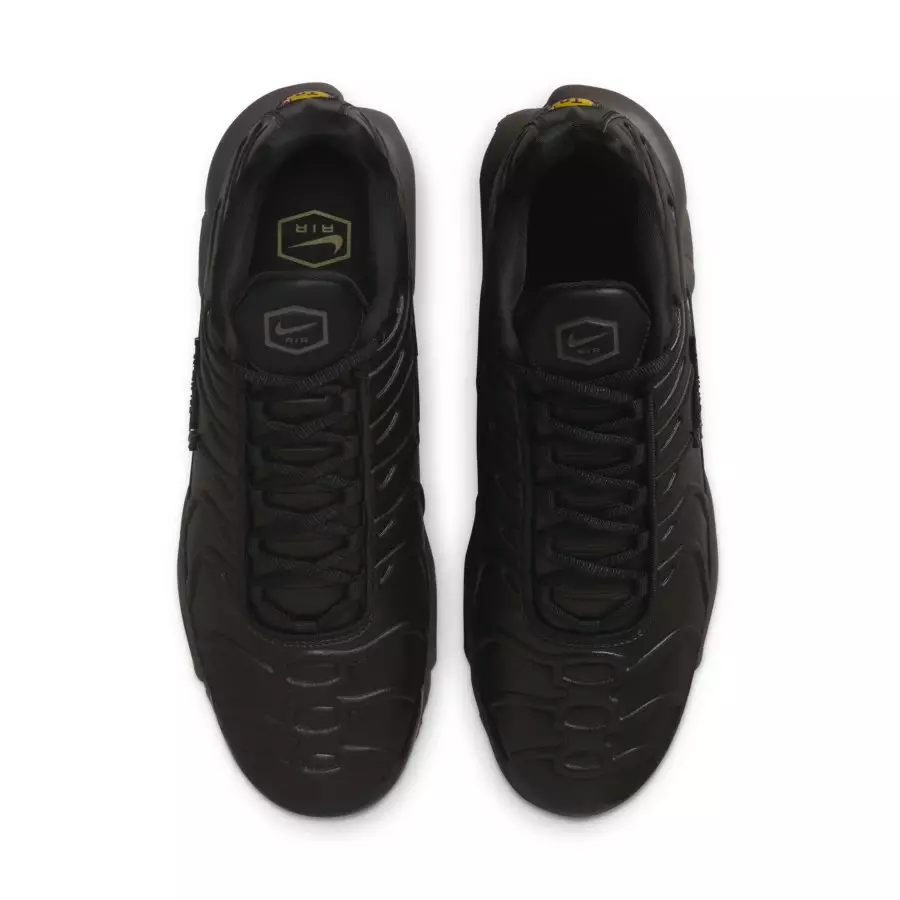 Nike-Air-Max-Plus-Black-Tea-HJ4519-200-3