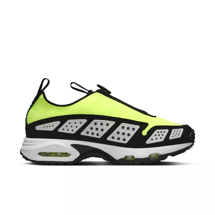 Nike-Air-Max-SNDR-Highlighter-Green-FZ2068-700-2