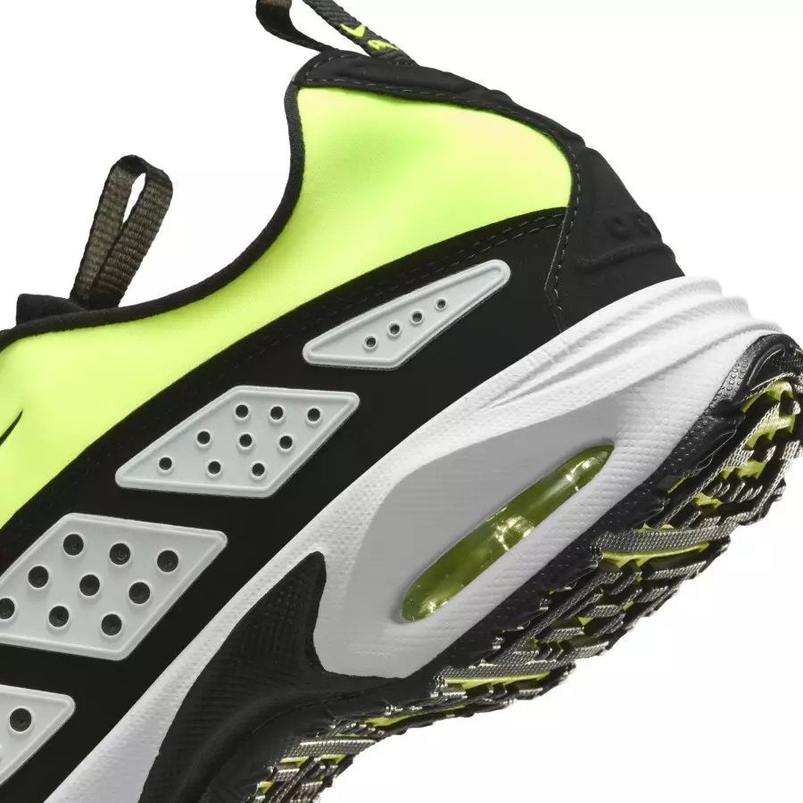 Nike-Air-Max-SNDR-Highlighter-Green-FZ2068-700-7