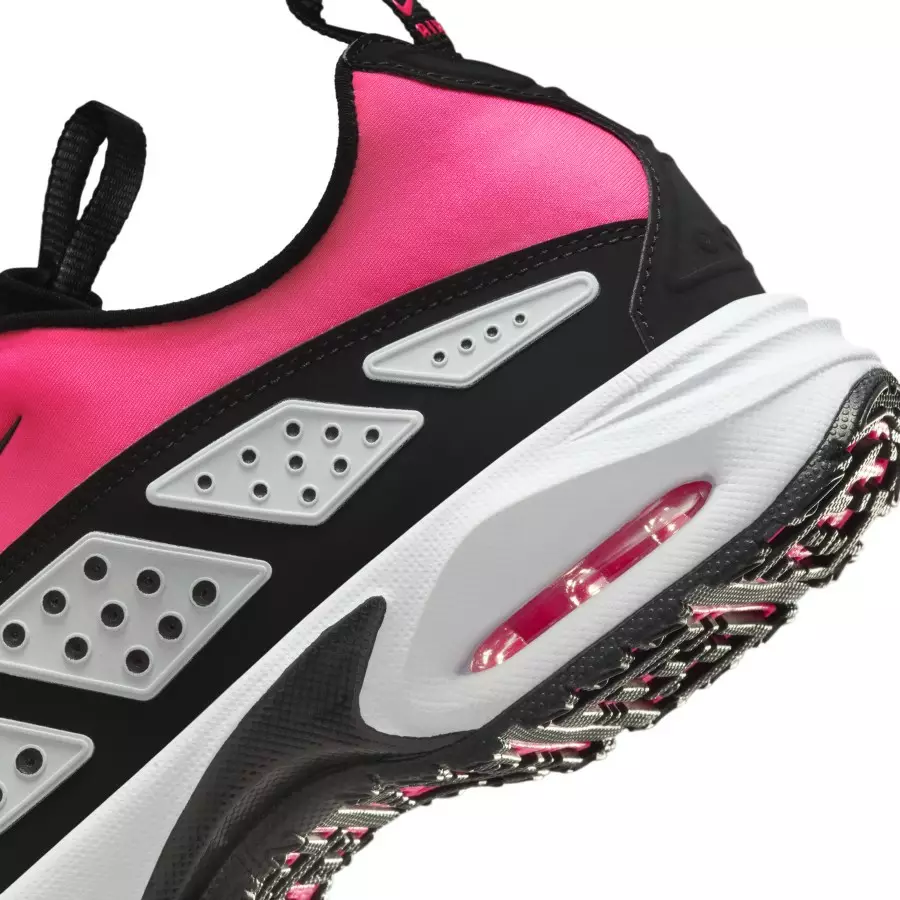 Nike-Air-Max-SNDR-Highlighter-Pink-FZ2068-600-7