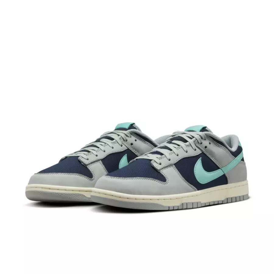 Nike-Dunk-Low-Dark-Obsidian-Green-Frost-FB8895-001-4