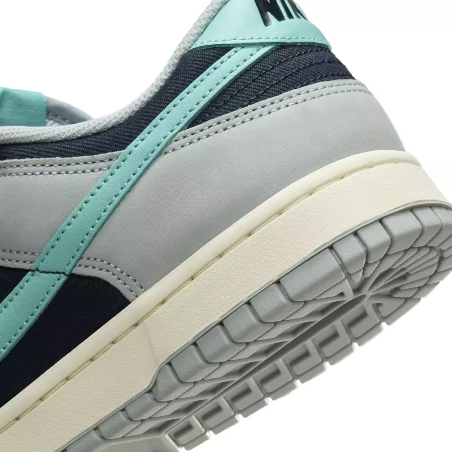 Nike-Dunk-Low-Dark-Obsidian-Green-Frost-FB8895-001-7