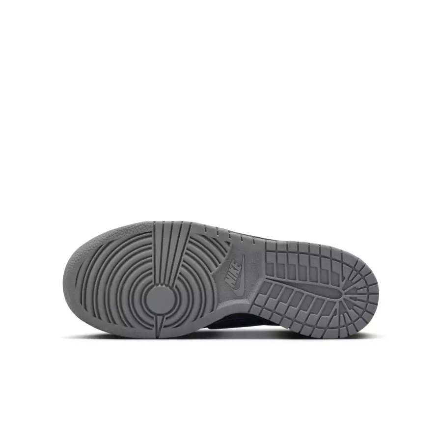Nike-Dunk-Low-GS-Black-Symbiote-Suit-HQ3815-001-1