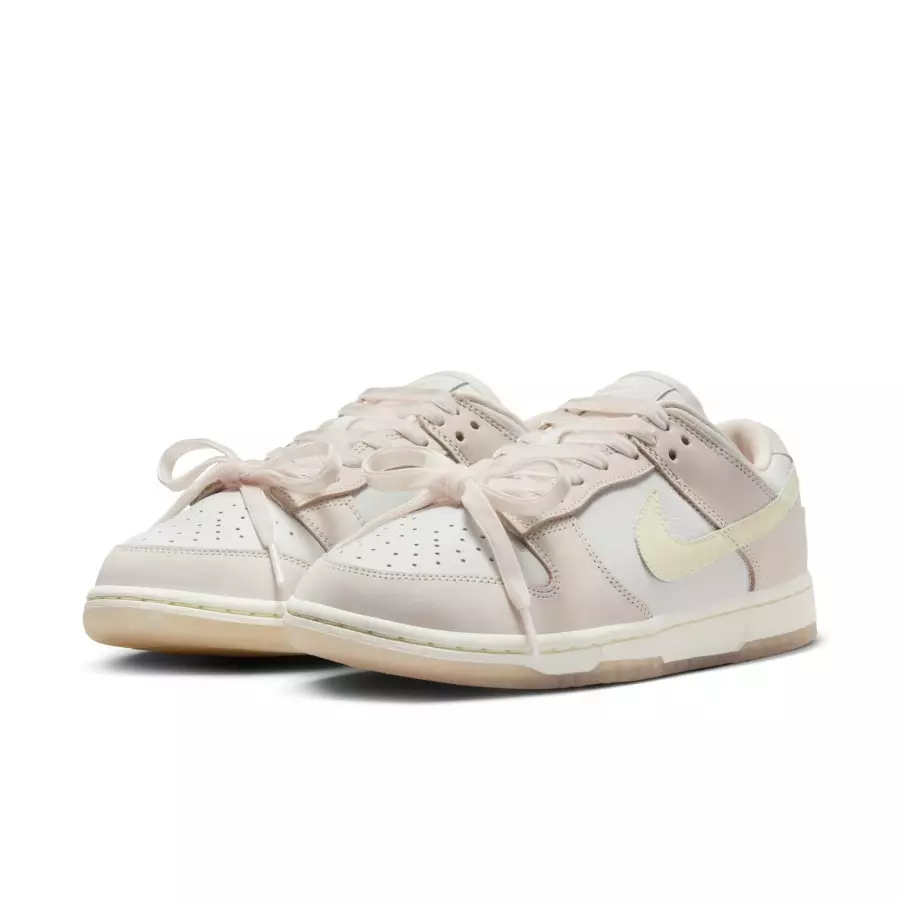 Nike-Dunk-Low-Light-Soft-Pink-FB7910-601-4