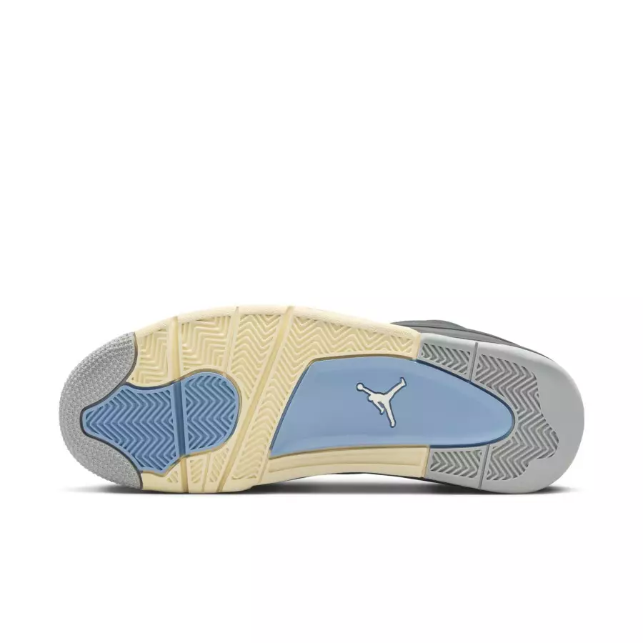 Air-Jordan-4-RM-Cool-Grey-FQ7939-002-1