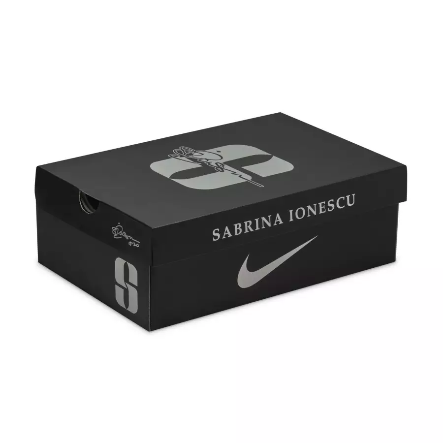Nike-Sabrina-2-Mirrored-FQ2174-001-8