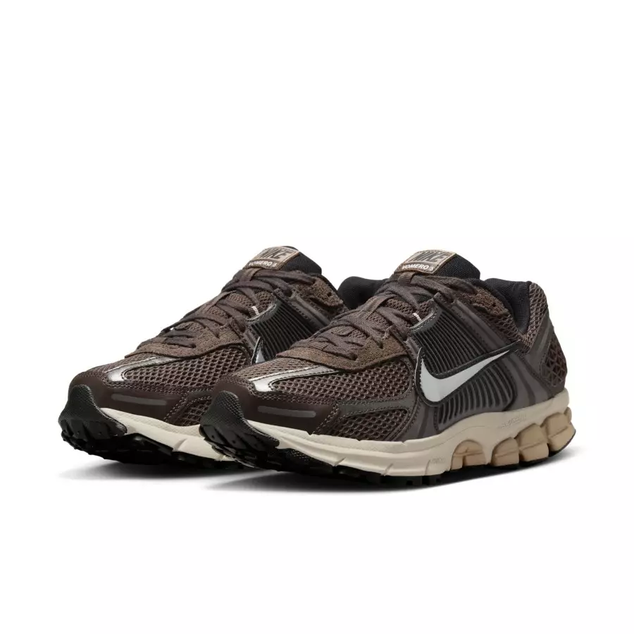 Nike-Zoom-Vomero-5-Baroque-Brown-FN6742-201-4