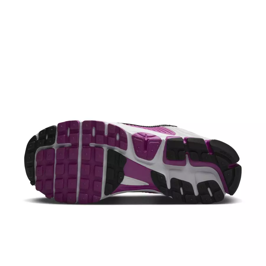 Nike-Zoom-Vomero-5-Hot-Fuchsia-FJ2028-100-1