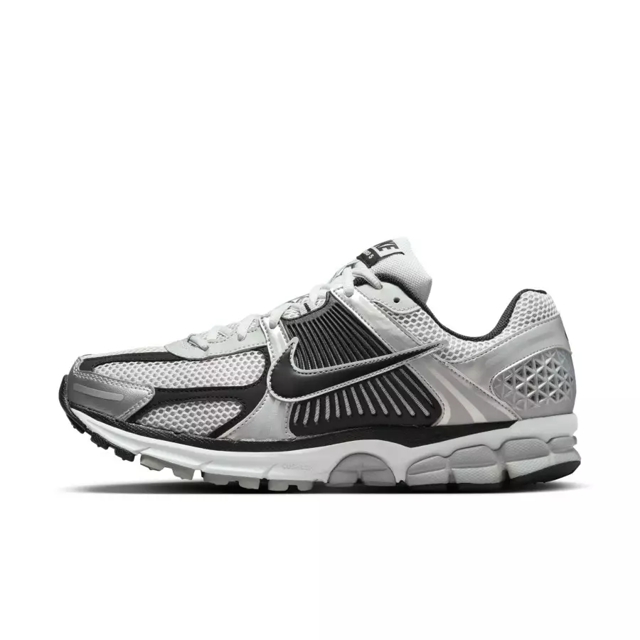 Nike-Zoom-Vomero-5-Metallic-Silver-FJ4151-004-0