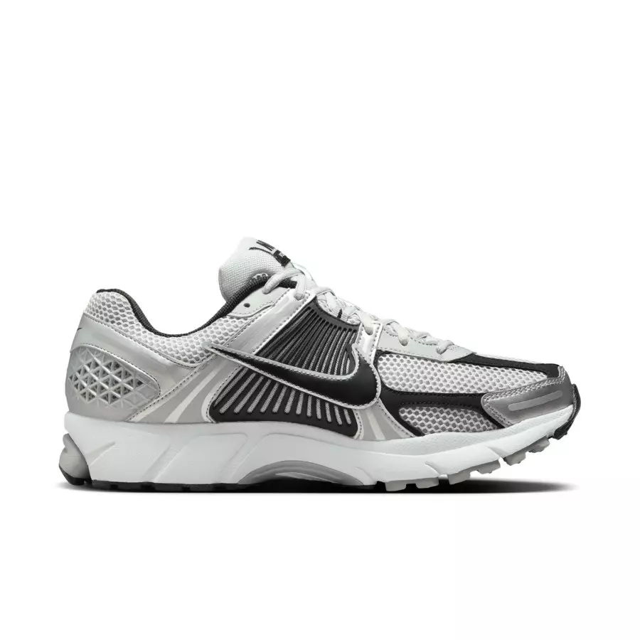 Nike-Zoom-Vomero-5-Metallic-Silver-FJ4151-004-2