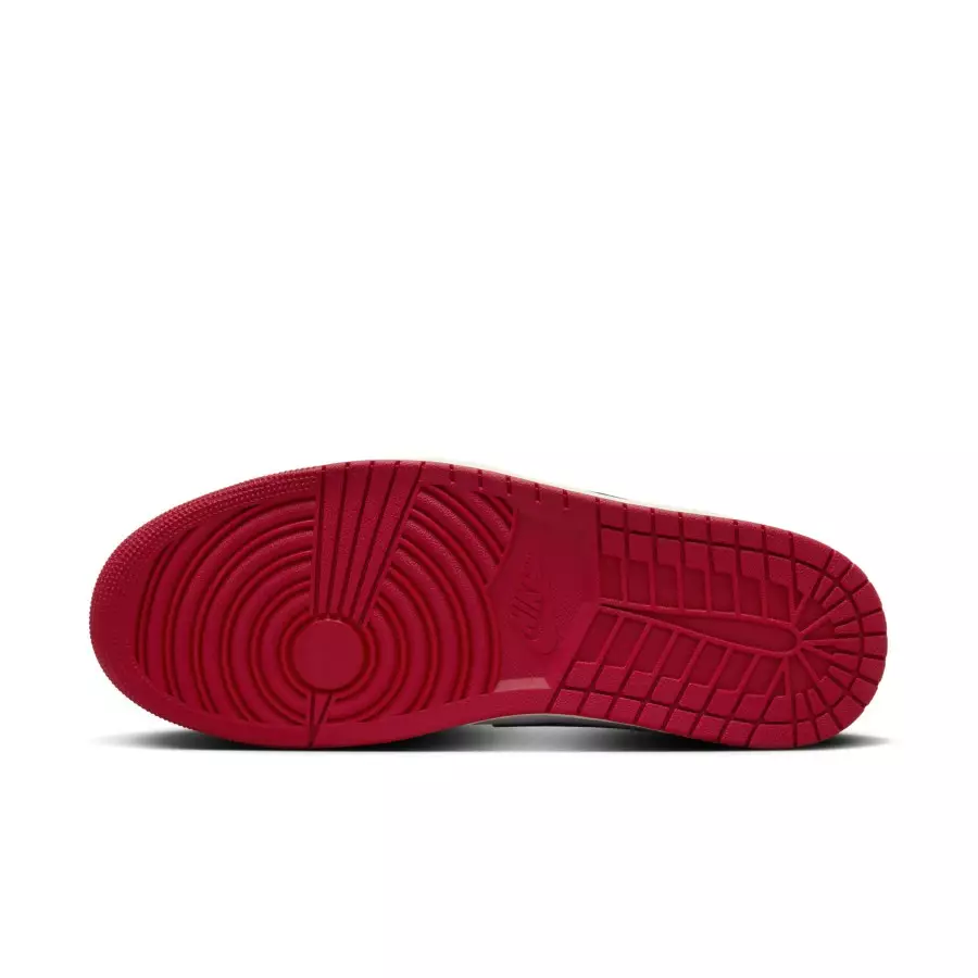 Air-Jordan-1-Black-Toe-Reimagined-DZ5485-106-1