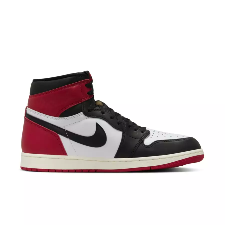 Air-Jordan-1-Black-Toe-Reimagined-DZ5485-106-2