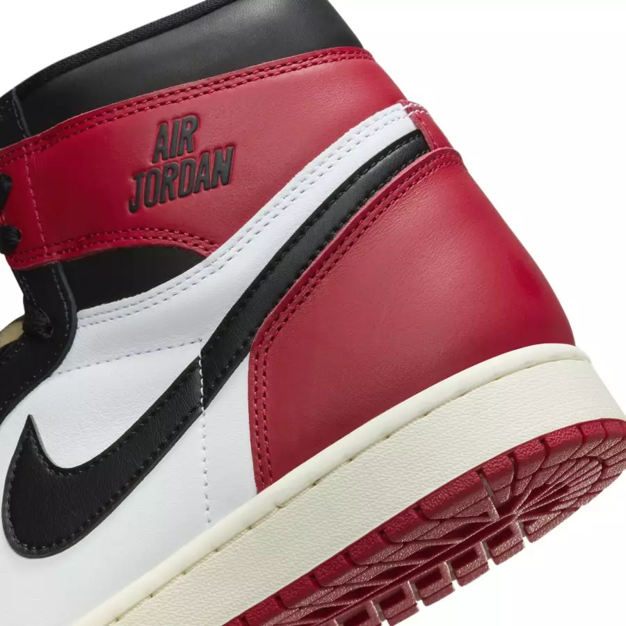 Air-Jordan-1-Black-Toe-Reimagined-DZ5485-106-7