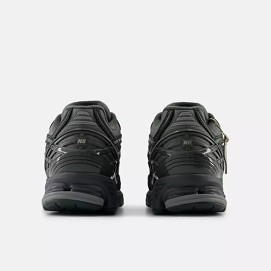 New-Balance-1906R-Grey-Plaid-M1906RHX-5