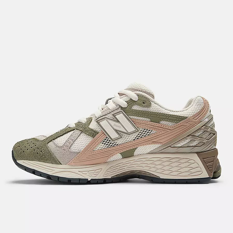 New-Balance-1906U-Dark-Olivine-M1906NE-1