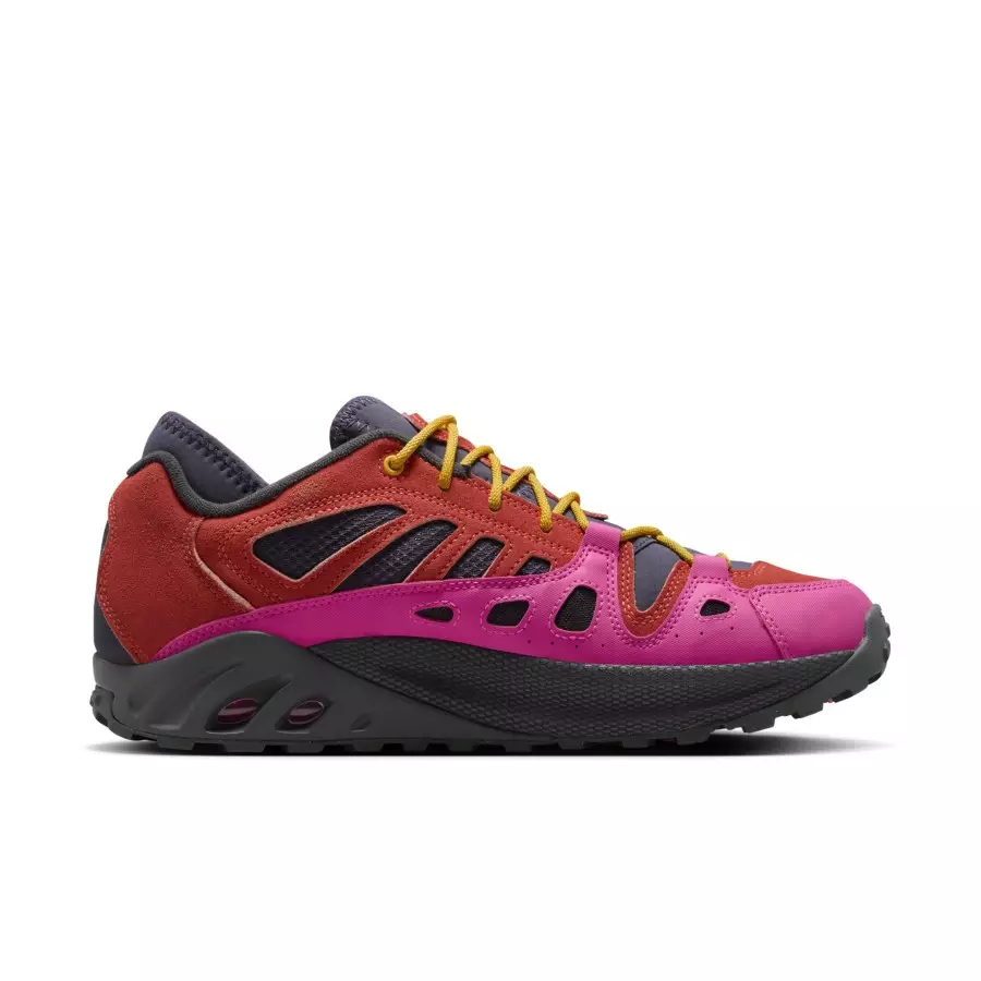 Nike-ACG-Air-Exploraid-Light-Wild-Mango-FV2925-600-2