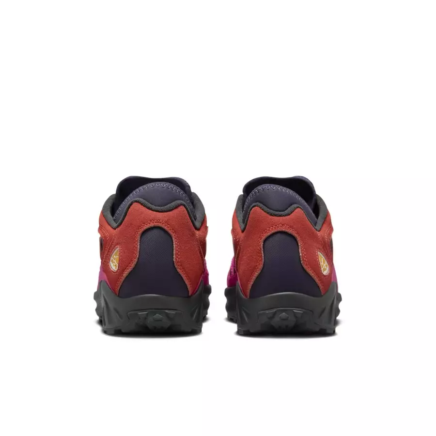Nike-ACG-Air-Exploraid-Light-Wild-Mango-FV2925-600-5