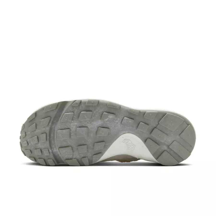 Nike-Air-Footscape-Woven-NAI-KE-HM5656-110-1