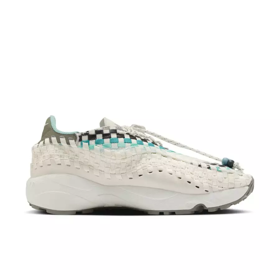 Nike-Air-Footscape-Woven-NAI-KE-HM5656-110-2
