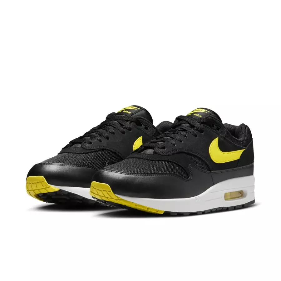 Nike-Air-Max-1-Batman-FZ5808-005-4