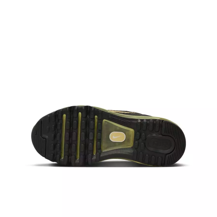 Nike-Air-Max-2013-GS-Black-Infinite-Gold-Metallic-Gold-555426-005-1