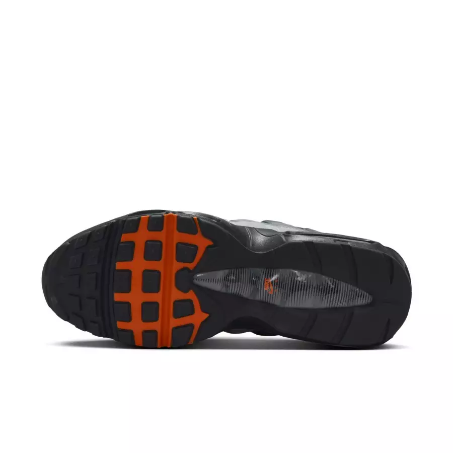 Nike-Air-Max-95-Hyper-Crimson-FV4710-002-1